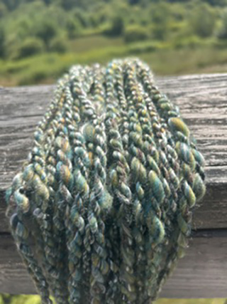 Learn to spin textured yarns with Ellen Minard